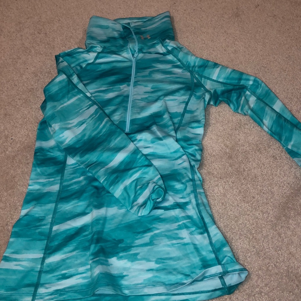 Under armour pullover